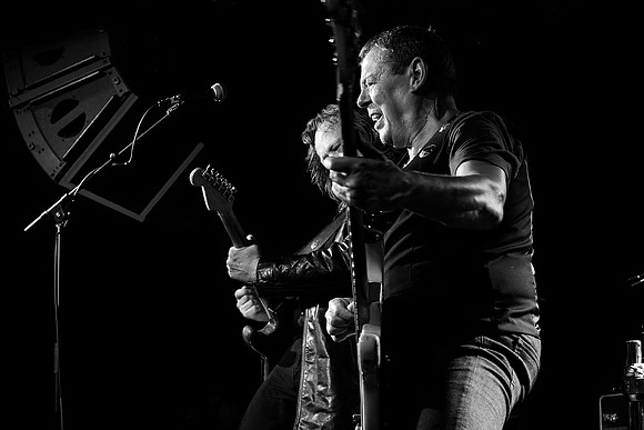 Band of Friends 5 b&w